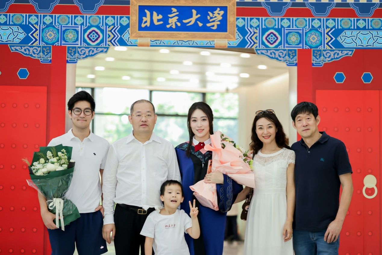 https://www.phbs.pku.edu.cn/__local/8/CD/B7/388EC89060C25BDDF4422F88DED_783DF1DB_5015A.jpg