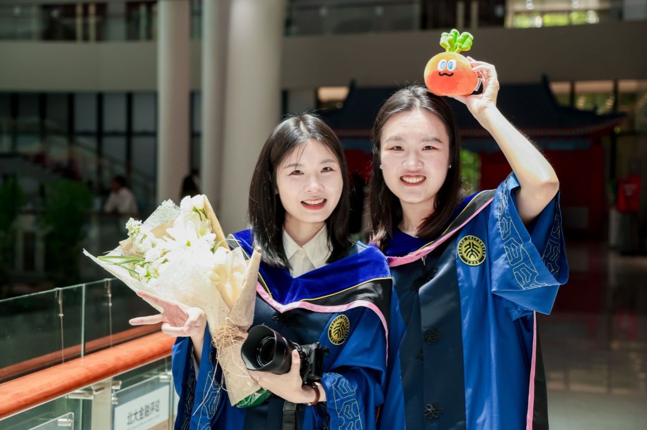 https://www.phbs.pku.edu.cn/__local/3/23/09/9DB9C9F1448D746EDF81CE6F1F3_C4B48354_49686.jpg